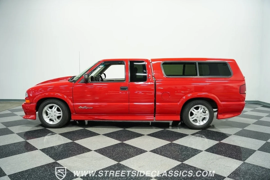 2000 Chevrolet S-10 - Image 8 of 21