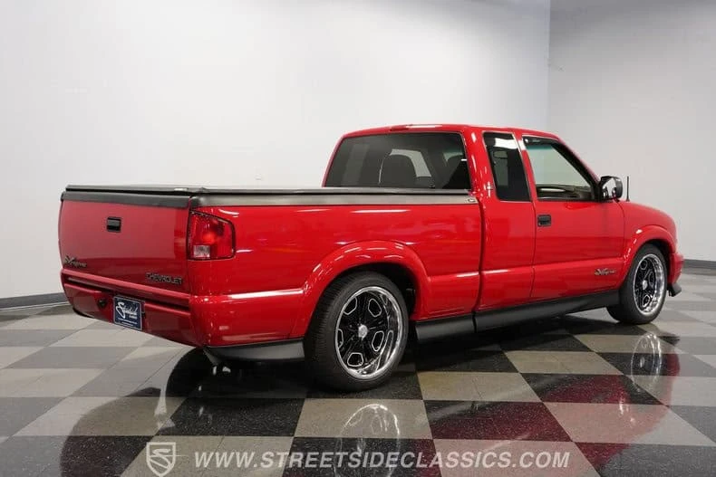 2000 Chevrolet S-10 - Image 12 of 31