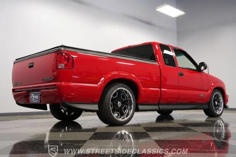 2000 Chevrolet S-10 - Image 27 of 31
