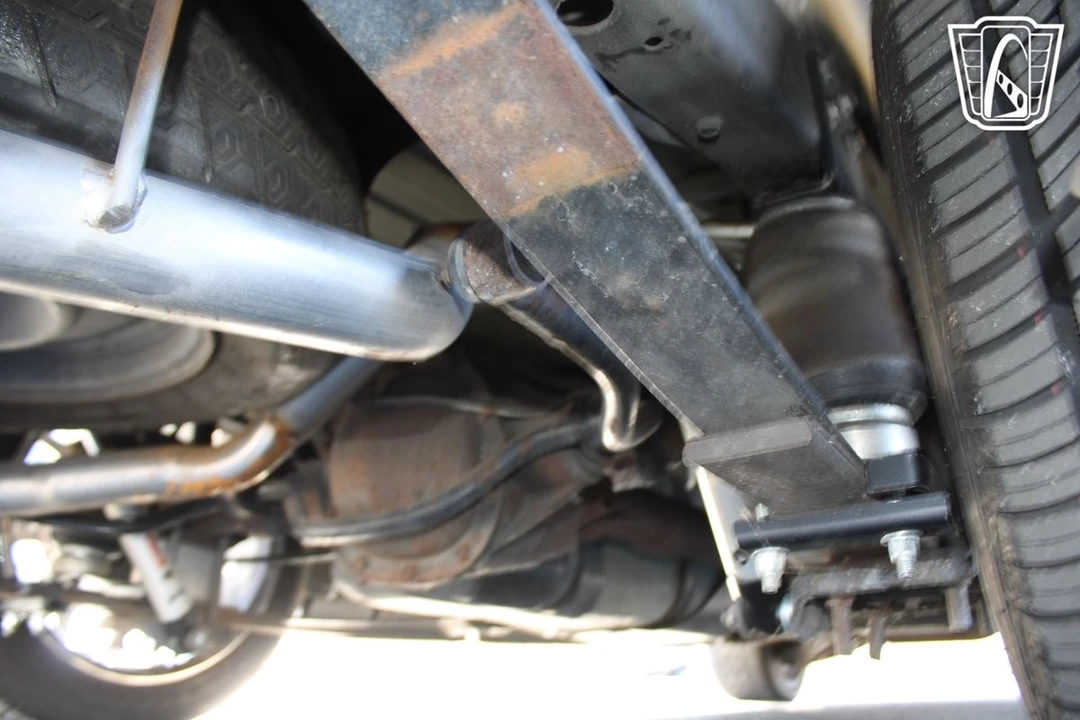 2000 Chevrolet S-10 - Image 14 of 21