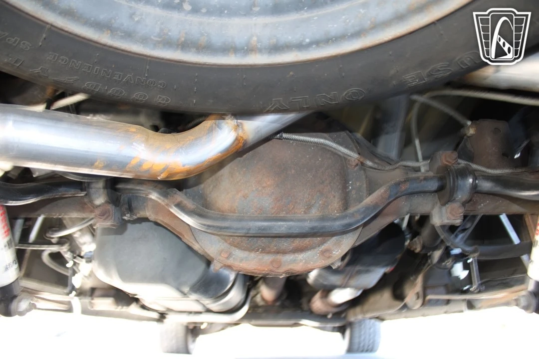 2000 Chevrolet S-10 - Image 9 of 21