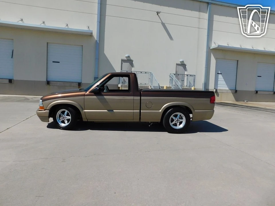 2000 Chevrolet S-10 - Image 6 of 21