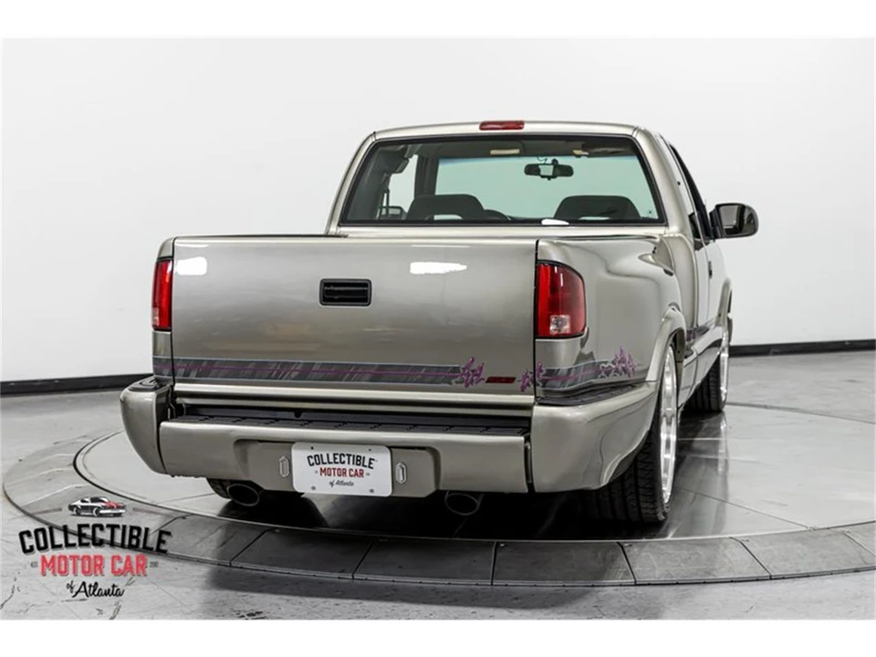 2000 Chevrolet S-10 - Image 15 of 31