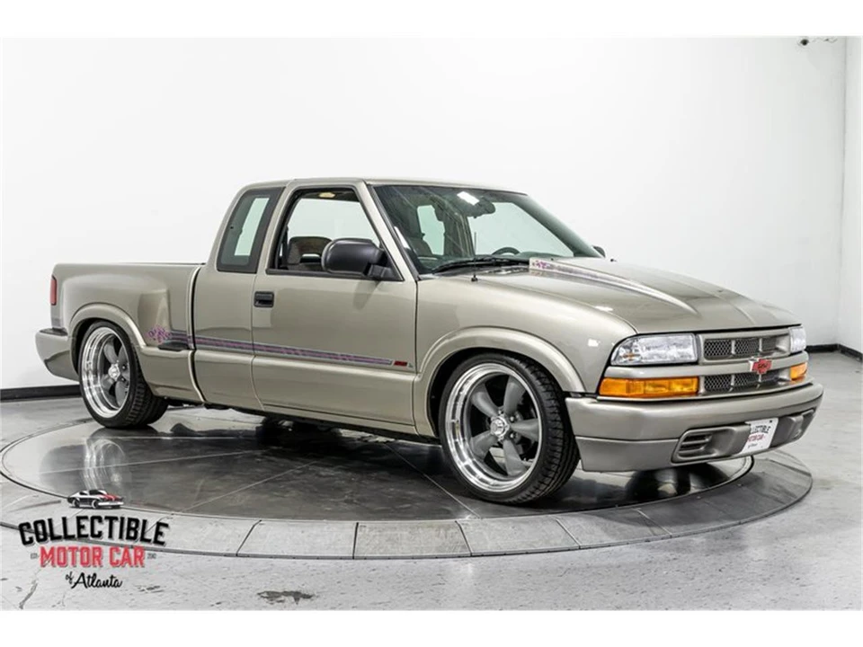 2000 Chevrolet S-10 - Image 21 of 31