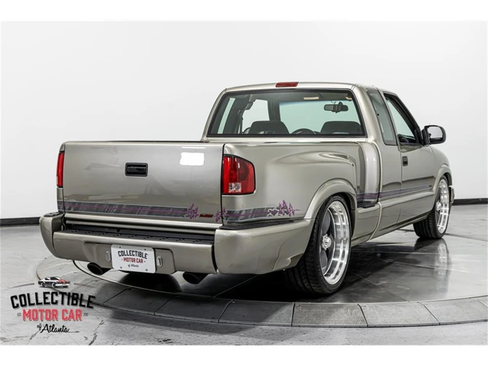 2000 Chevrolet S-10 - Image 16 of 31