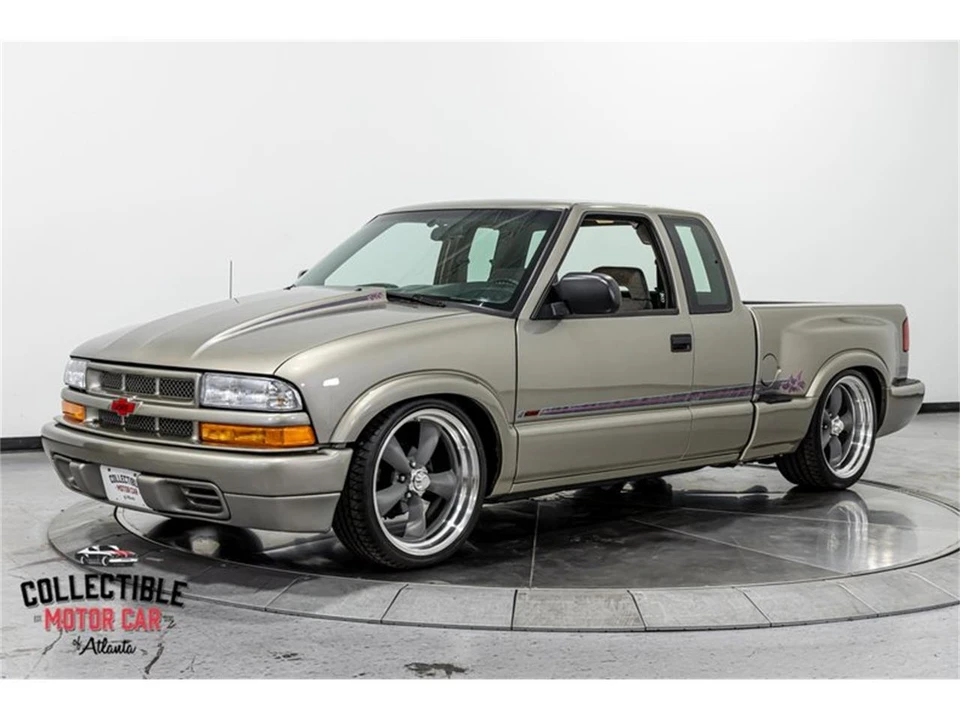 2000 Chevrolet S-10 - Image 7 of 31