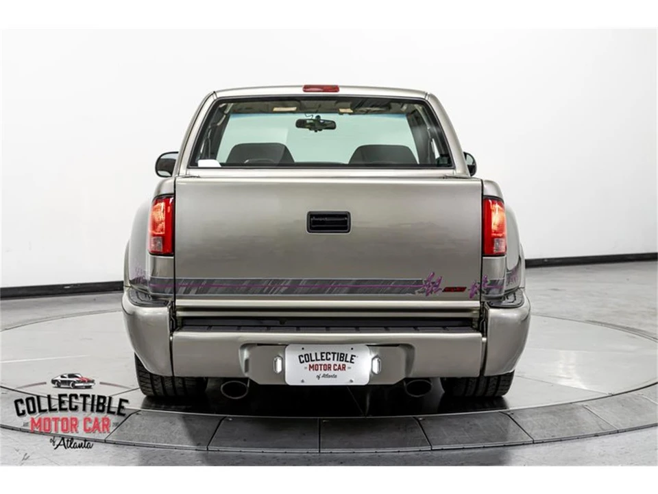 2000 Chevrolet S-10 - Image 28 of 31
