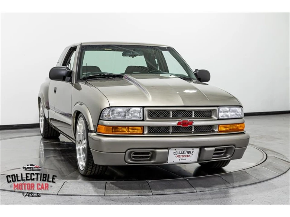 2000 Chevrolet S-10 - Image 23 of 31