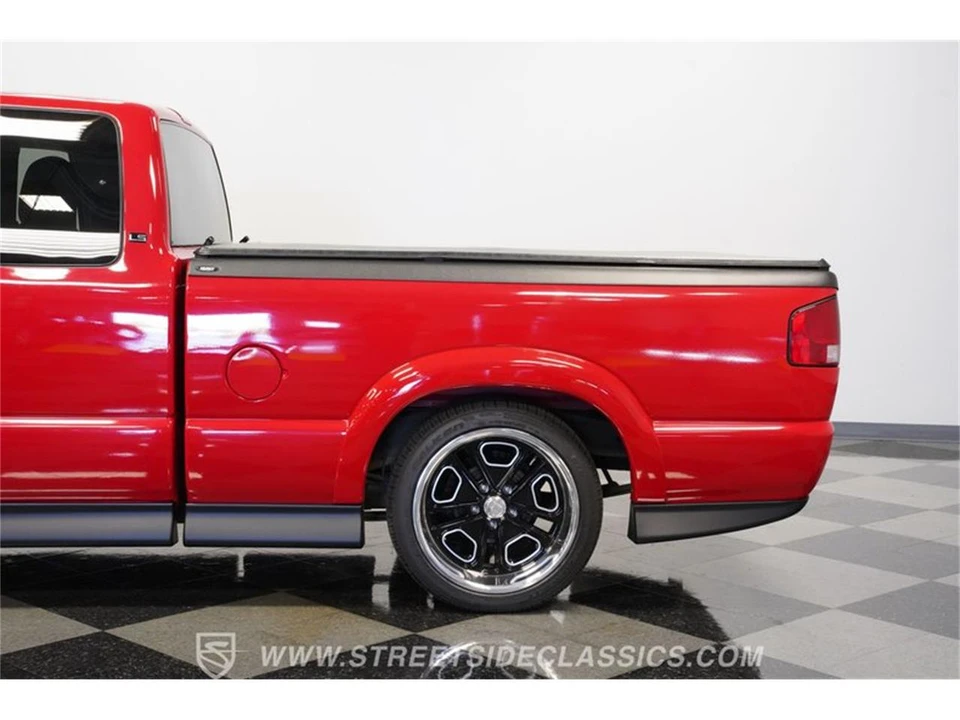 2000 Chevrolet S-10 - Image 23 of 31