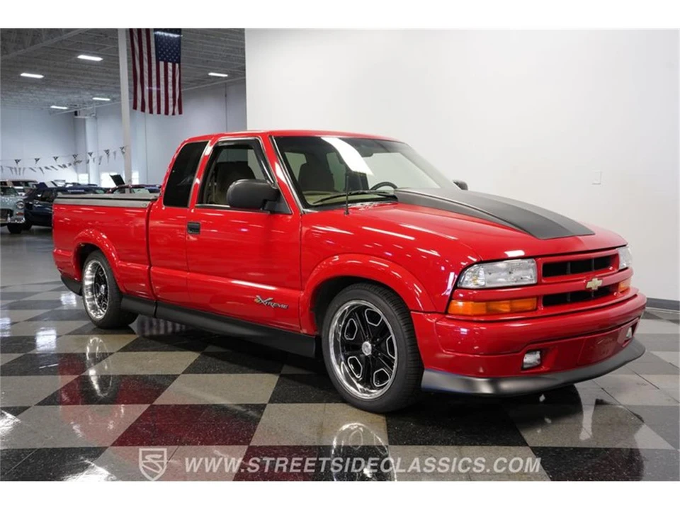 2000 Chevrolet S-10 - Image 15 of 31