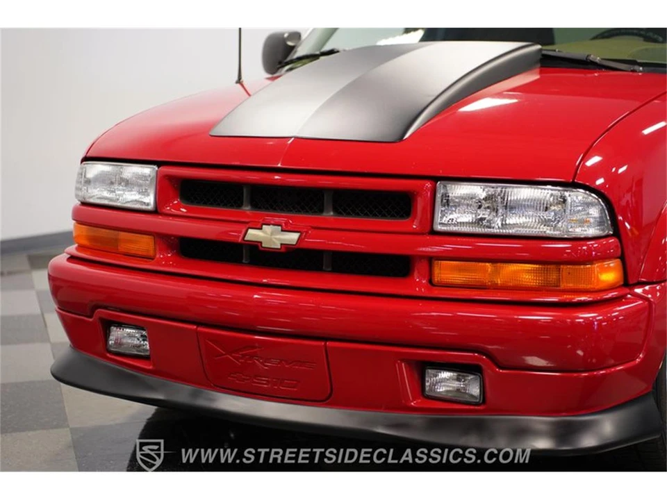 2000 Chevrolet S-10 - Image 18 of 31