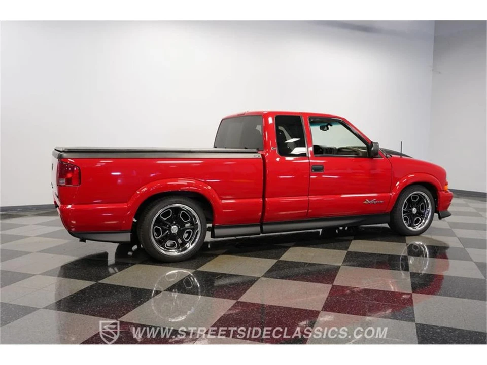 2000 Chevrolet S-10 - Image 12 of 31
