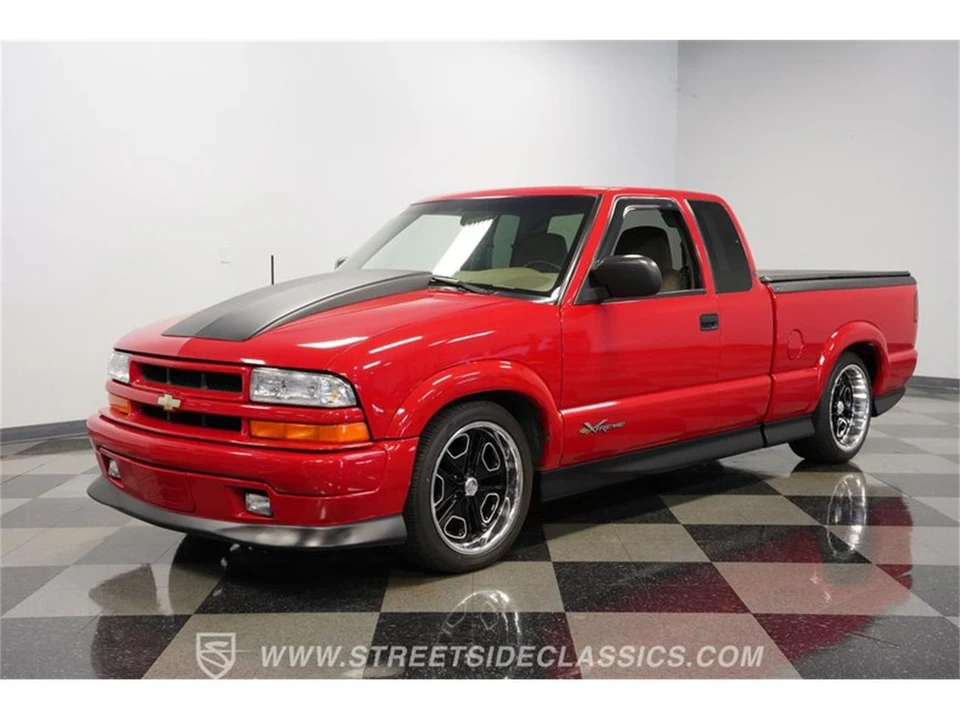 2000 Chevrolet S-10 - Image 4 of 31