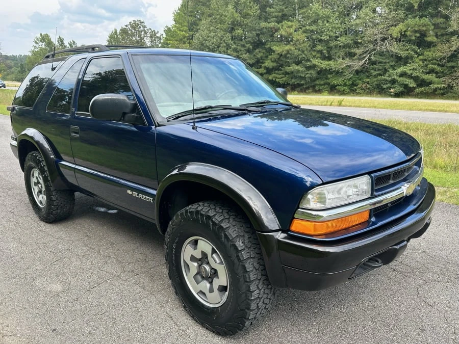 2000 Chevrolet S-10 Blazer 2nd Gen - Image 7 of 12