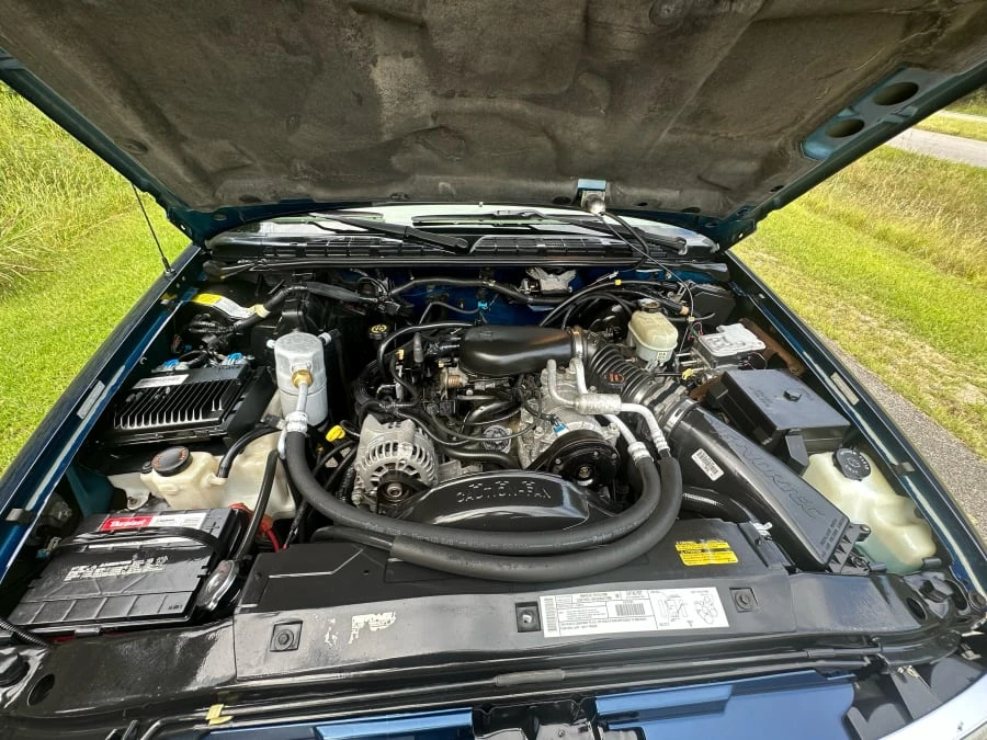 2000 Chevrolet S-10 Blazer 2nd Gen - Image 12 of 12