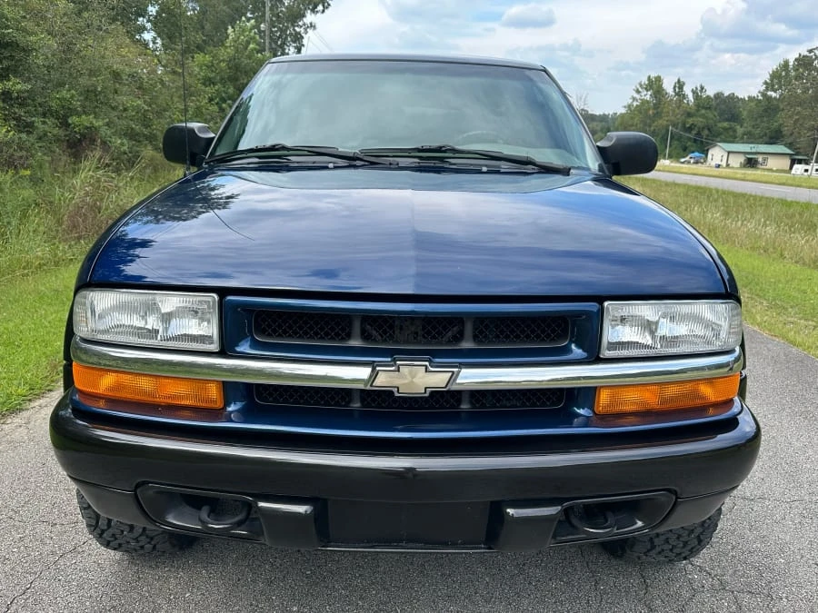 2000 Chevrolet S-10 Blazer 2nd Gen - Image 4 of 12