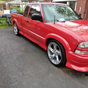 2000 Chevrolet S10 Crew Cab Xtreme