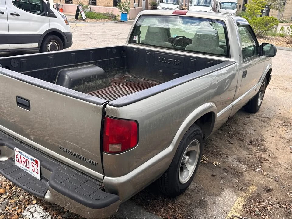 2000 Chevrolet S-10 - Image 14 of 21