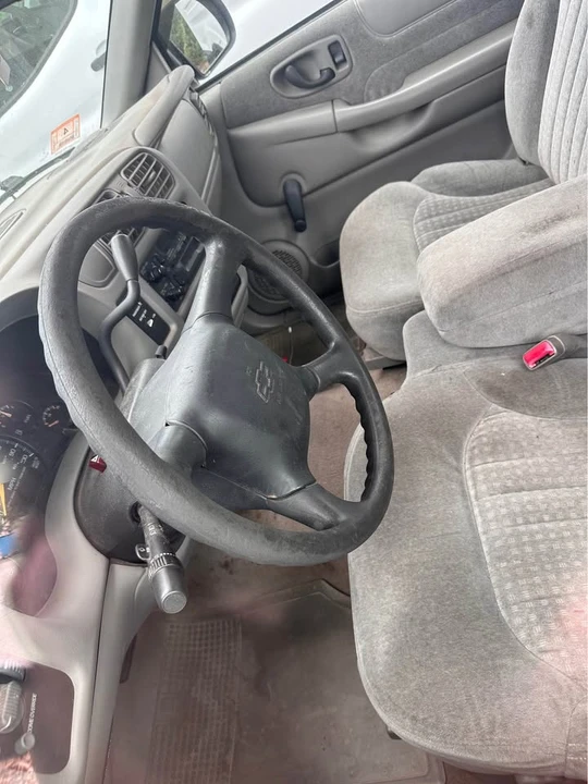 2000 Chevrolet S-10 - Image 20 of 21