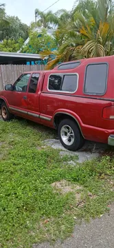 2000 Chevrolet S10 Extended Cab