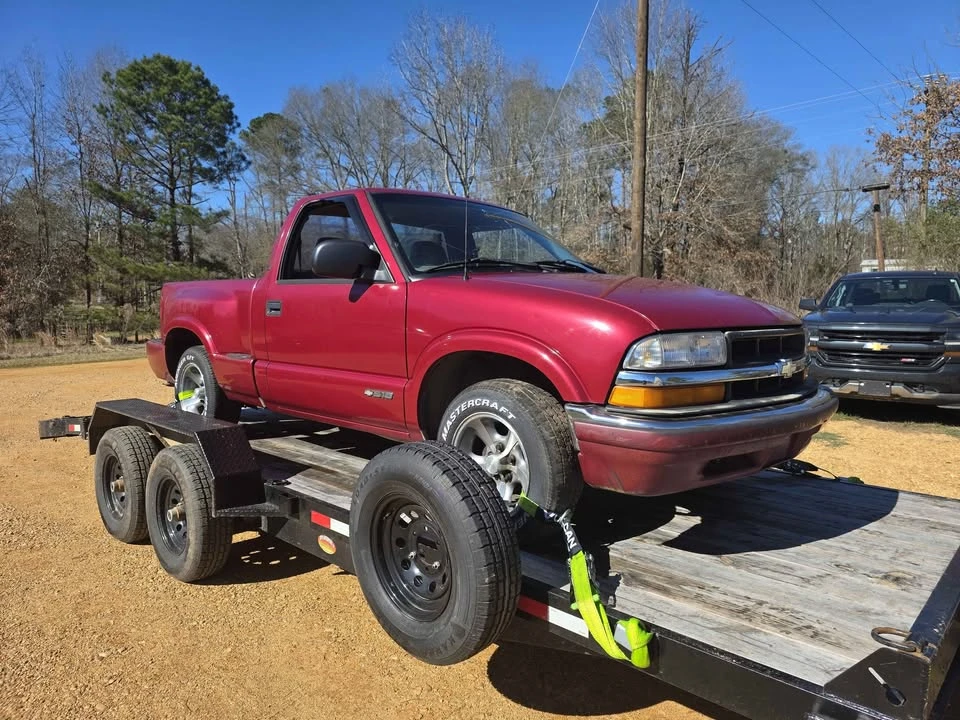 2000 Chevrolet S-10 - Image 3 of 7