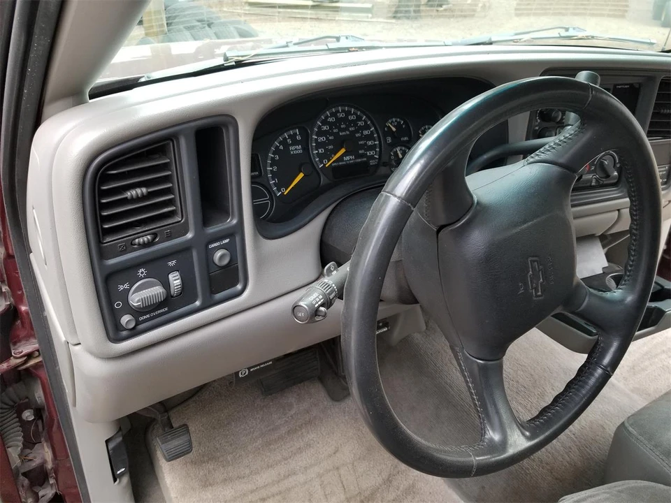 2000 Chevrolet Silverado 1st Gen - Image 29 of 31