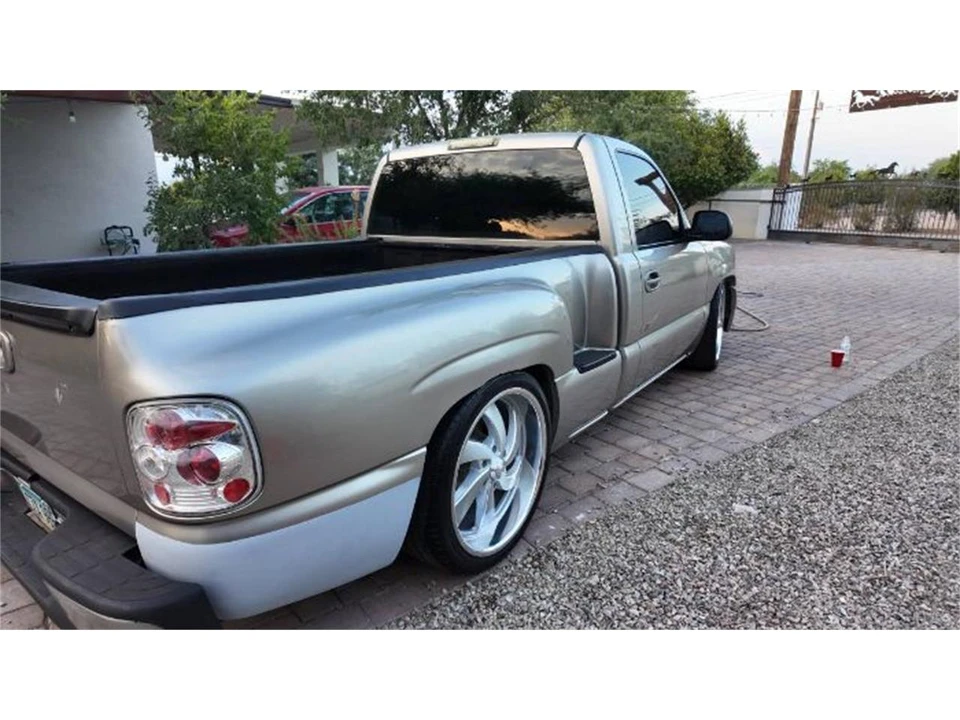 2000 Chevrolet Silverado 1st Gen - Image 3 of 11