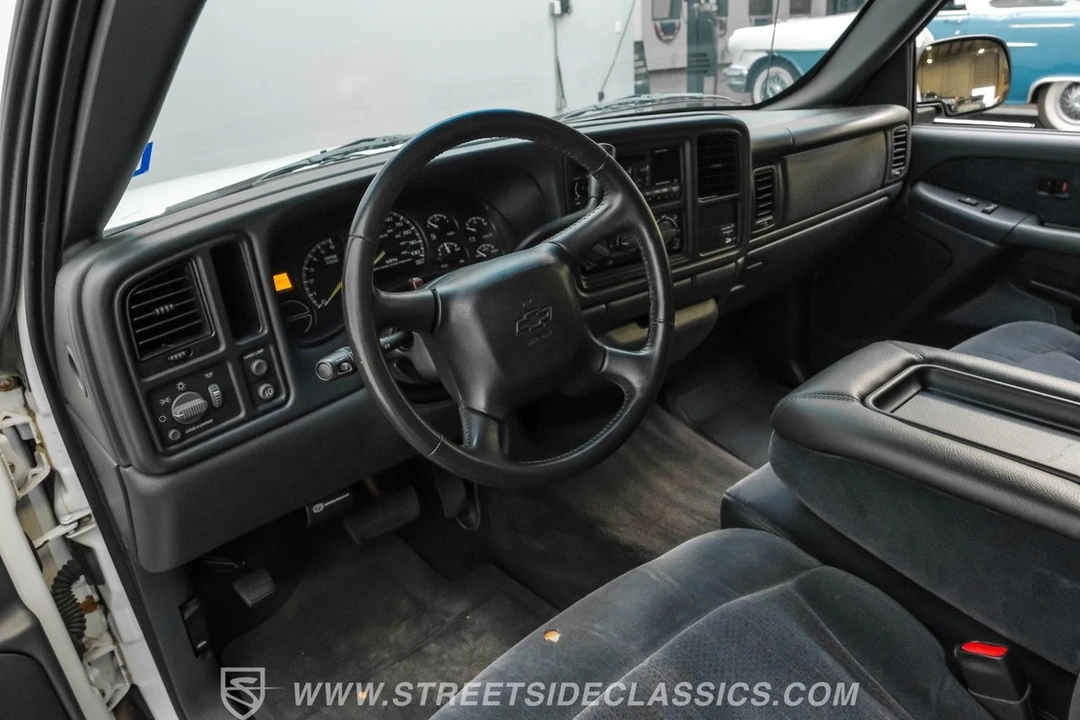 2000 Chevrolet Silverado 1st Gen - Image 4 of 12