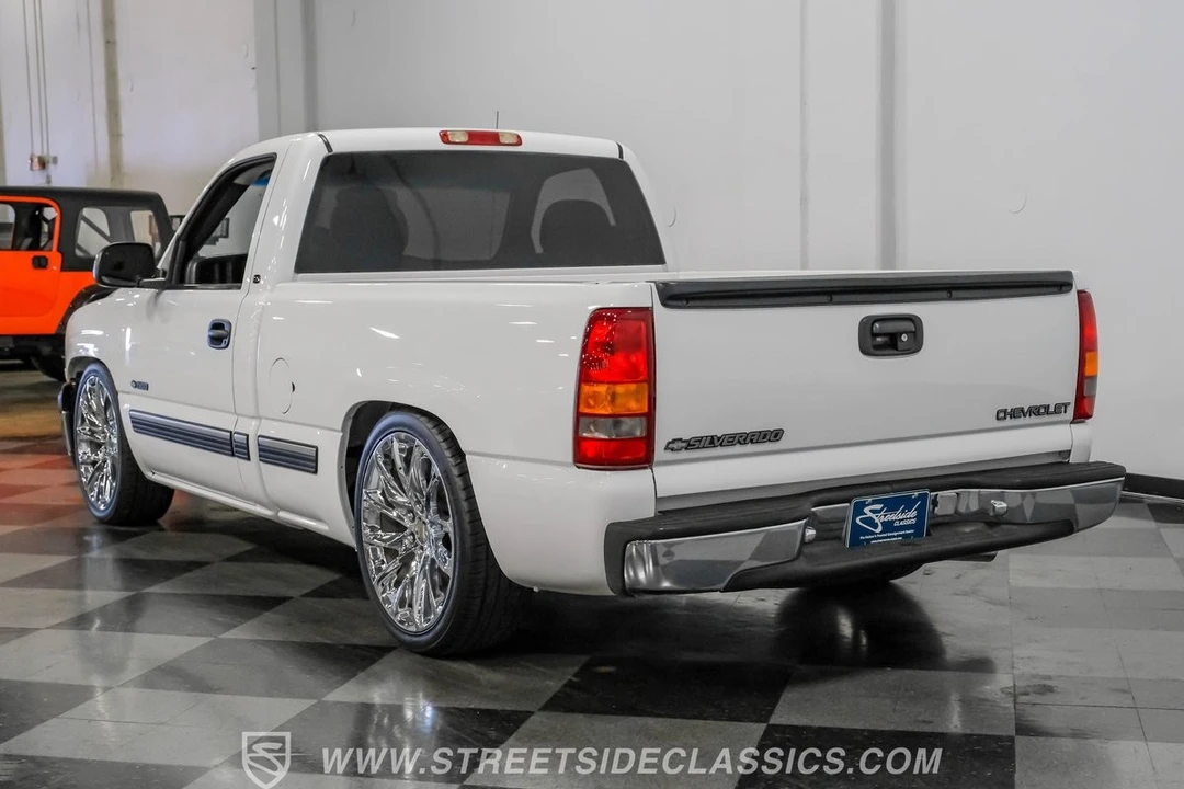 2000 Chevrolet Silverado 1st Gen - Image 8 of 12