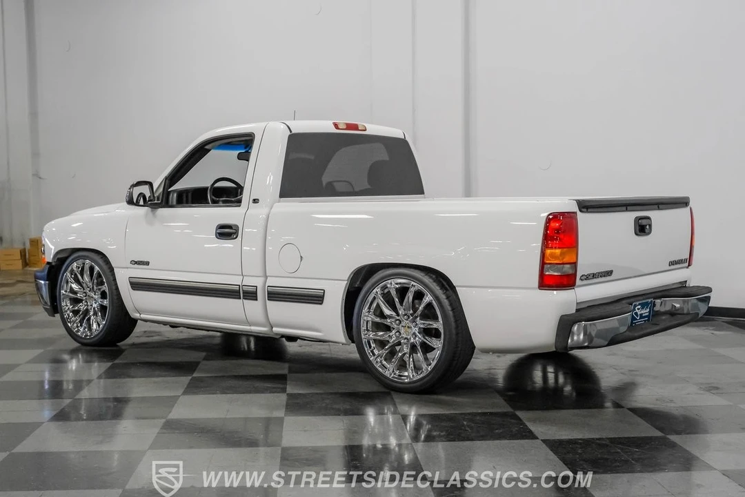 2000 Chevrolet Silverado 1st Gen - Image 6 of 12