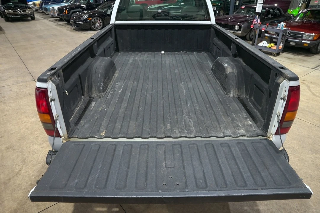 2000 Chevrolet Silverado 1st Gen - Image 15 of 21