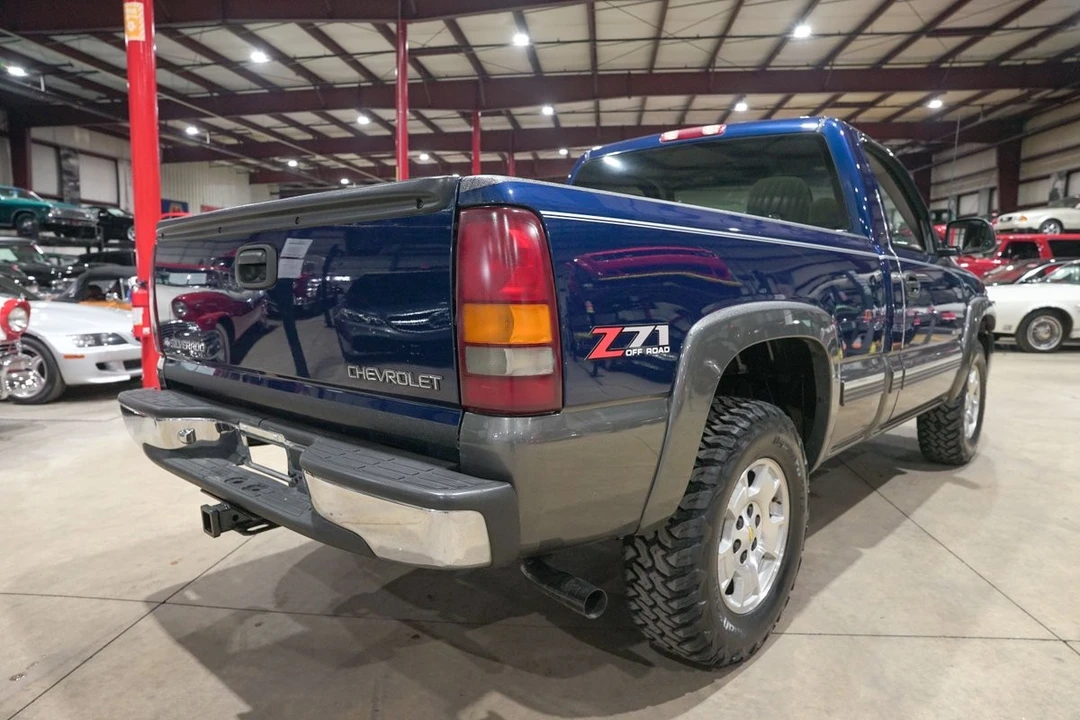 2000 Chevrolet Silverado 1st Gen - Image 8 of 31