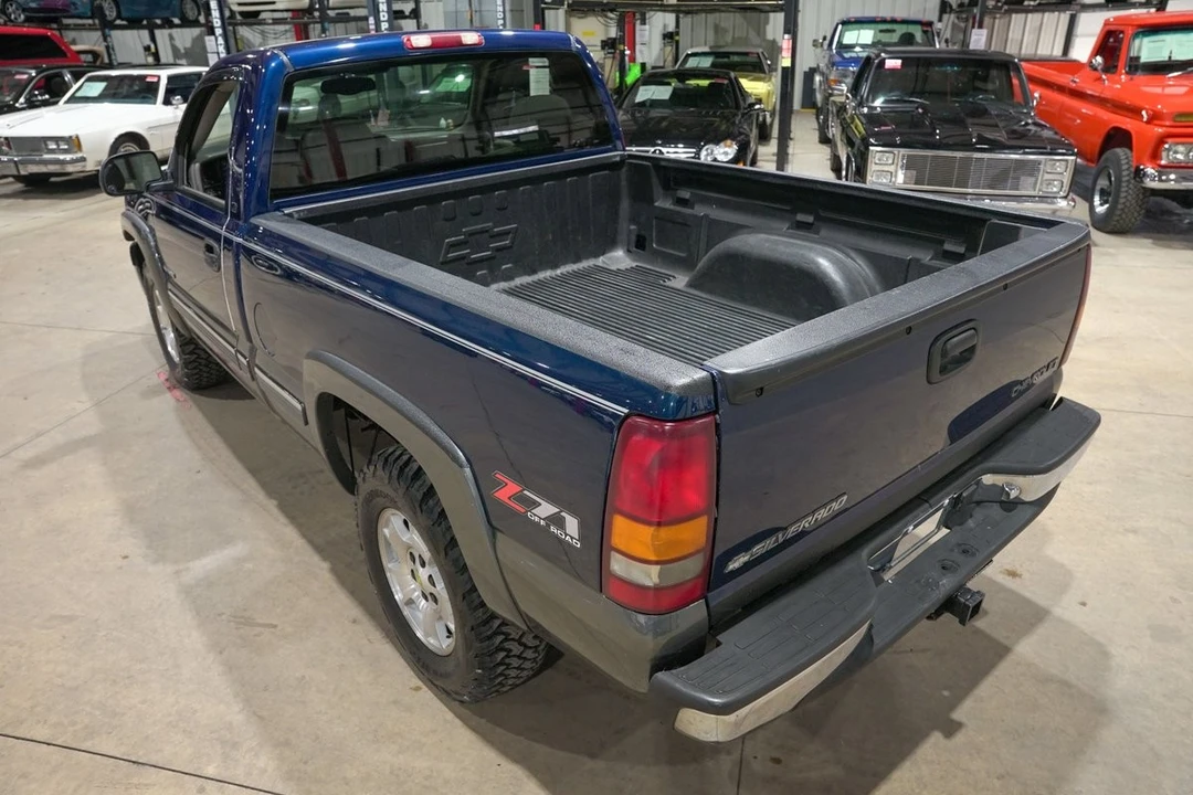 2000 Chevrolet Silverado 1st Gen - Image 16 of 31