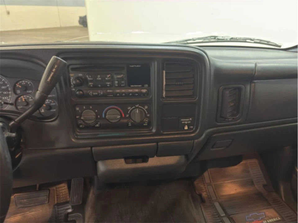 2000 Chevrolet Silverado 1st Gen - Image 19 of 31