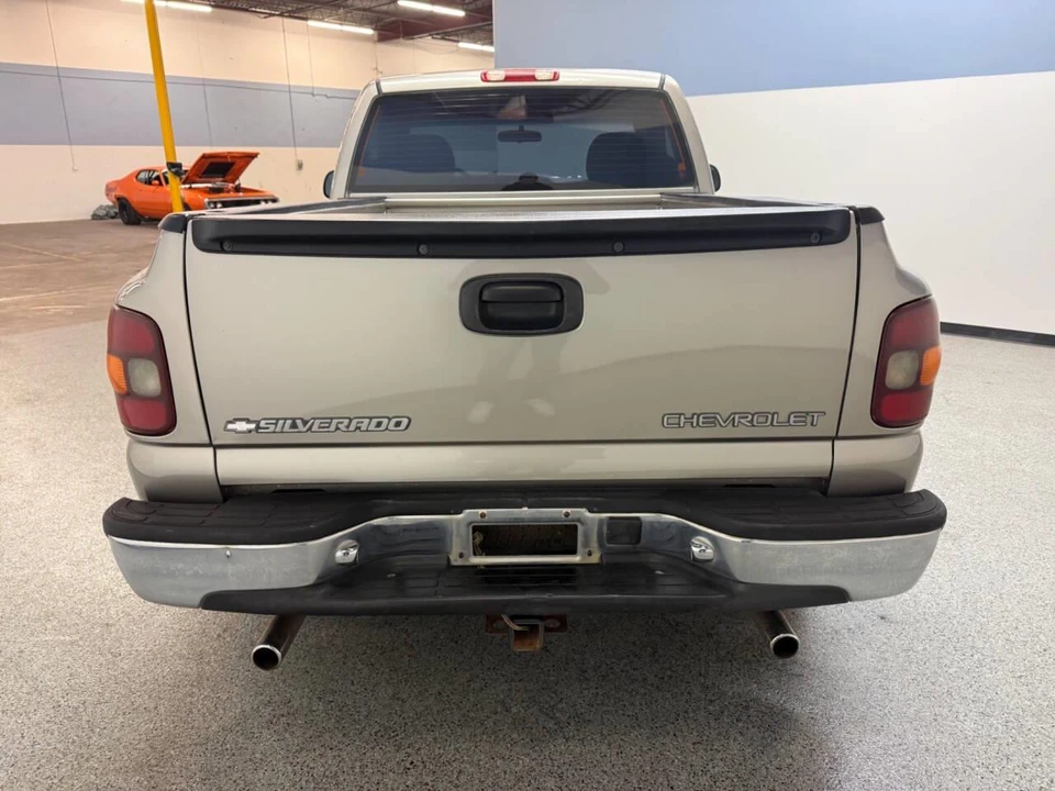 2000 Chevrolet Silverado 1st Gen - Image 6 of 31