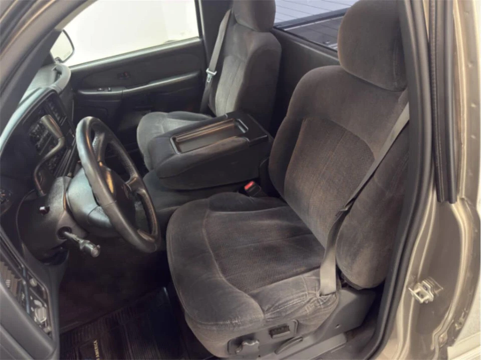2000 Chevrolet Silverado 1st Gen - Image 14 of 31