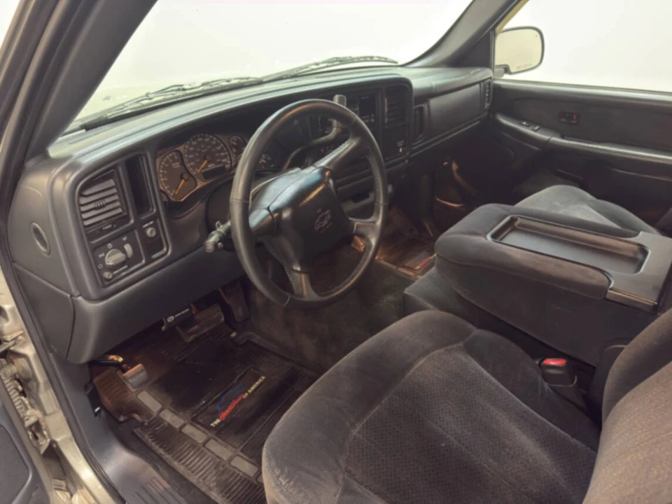 2000 Chevrolet Silverado 1st Gen - Image 16 of 21
