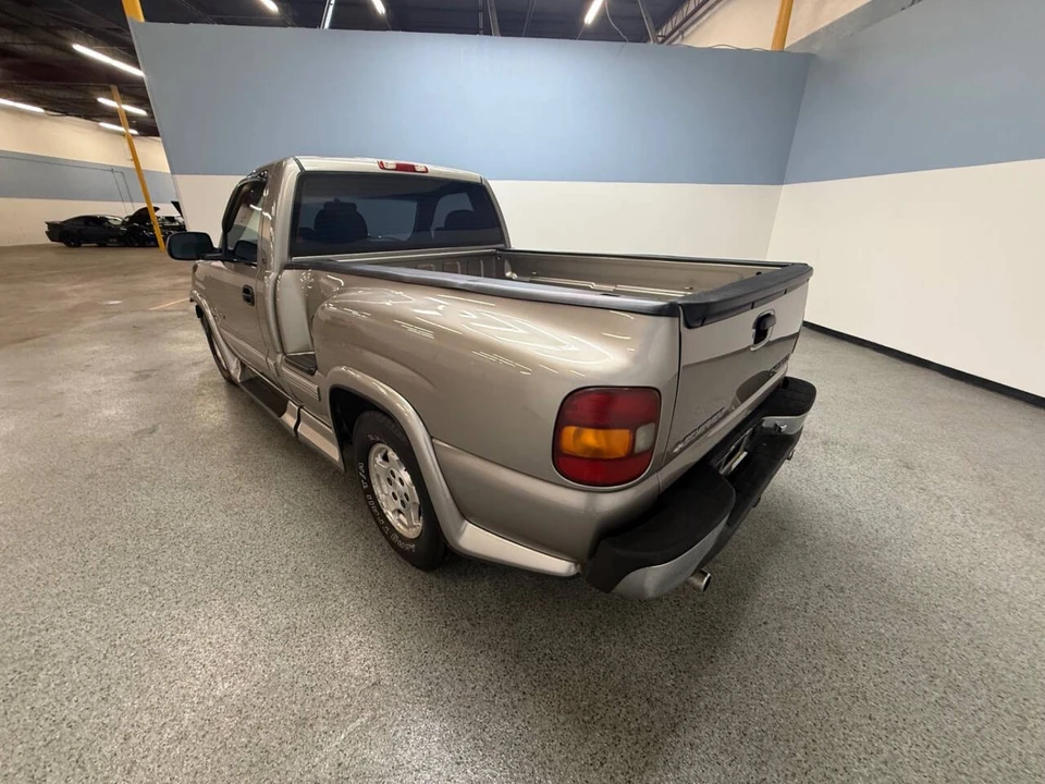 2000 Chevrolet Silverado 1st Gen - Image 4 of 21