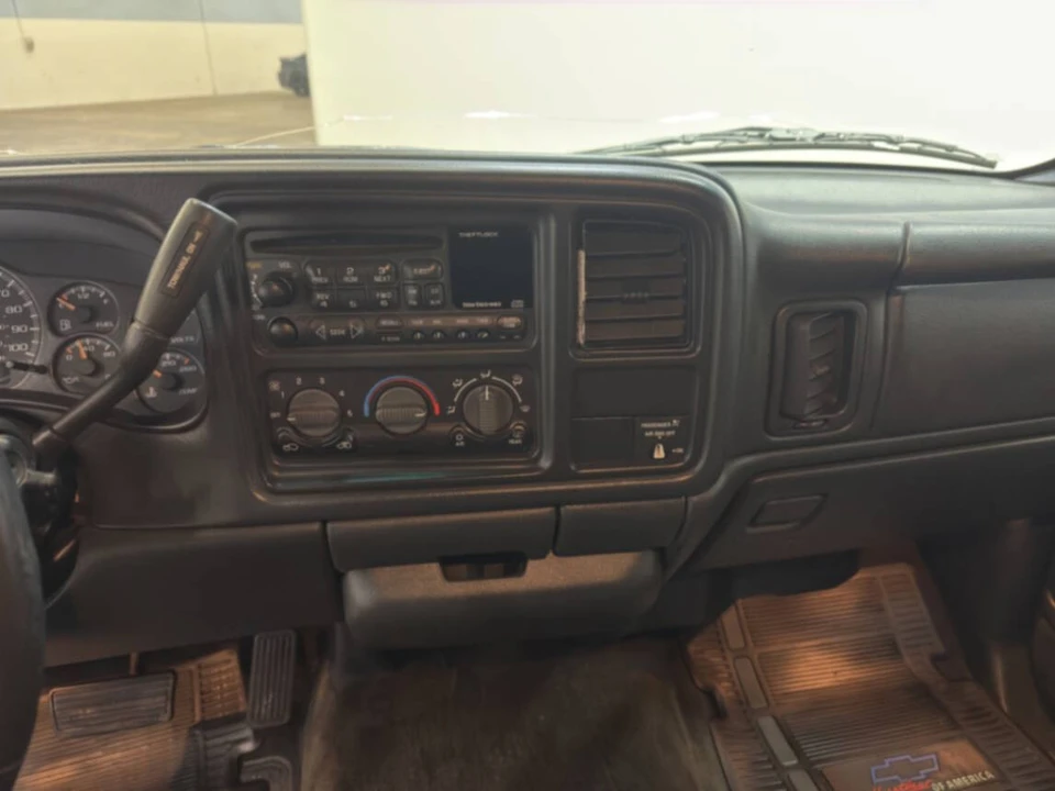 2000 Chevrolet Silverado 1st Gen - Image 19 of 21