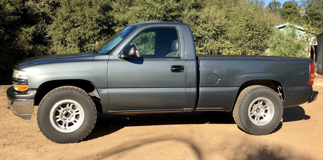 2000 Chevrolet Silverado 1st Gen - Image 11 of 31