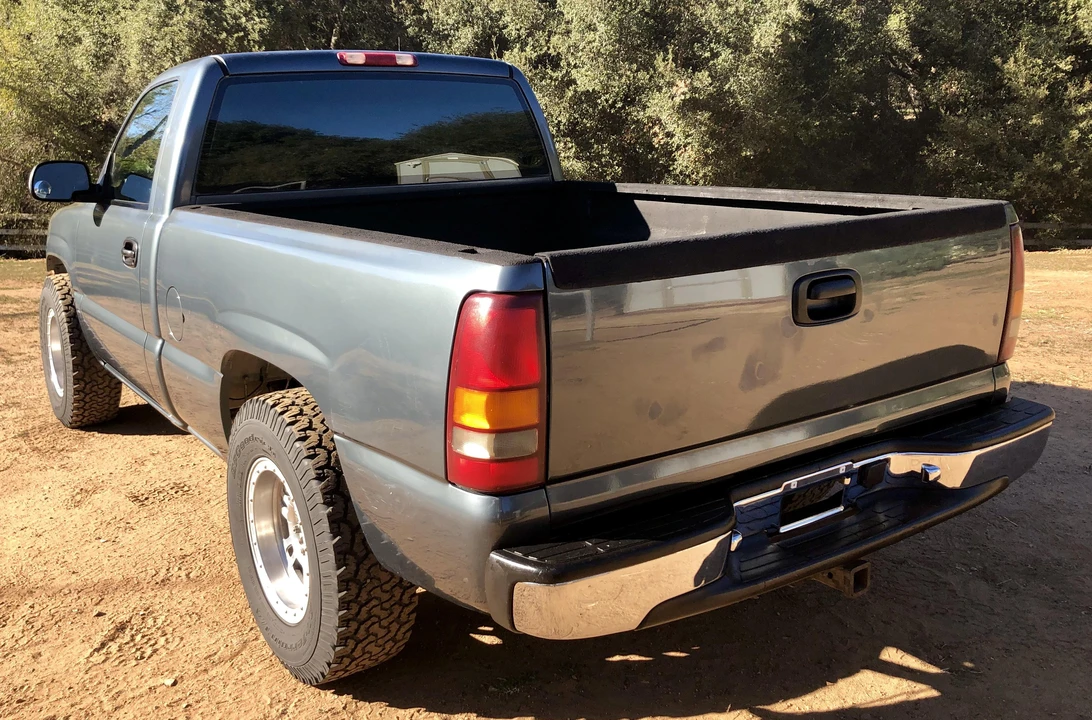 2000 Chevrolet Silverado 1st Gen - Image 15 of 31