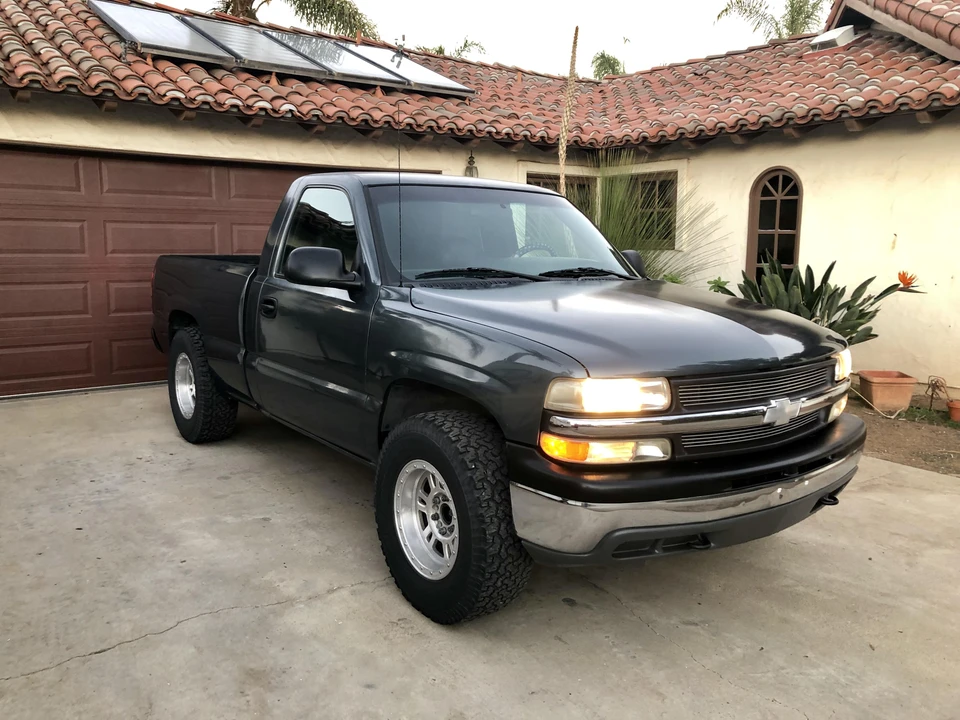2000 Chevrolet Silverado 1st Gen - Image 25 of 31