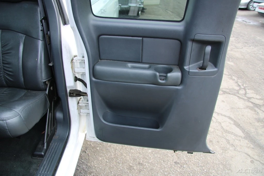 2000 Chevrolet Silverado 1st Gen - Image 16 of 21