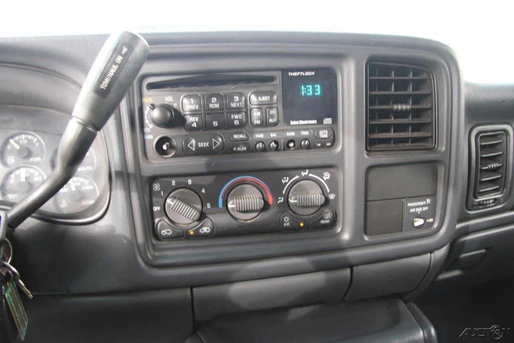 2000 Chevrolet Silverado 1st Gen - Image 15 of 21
