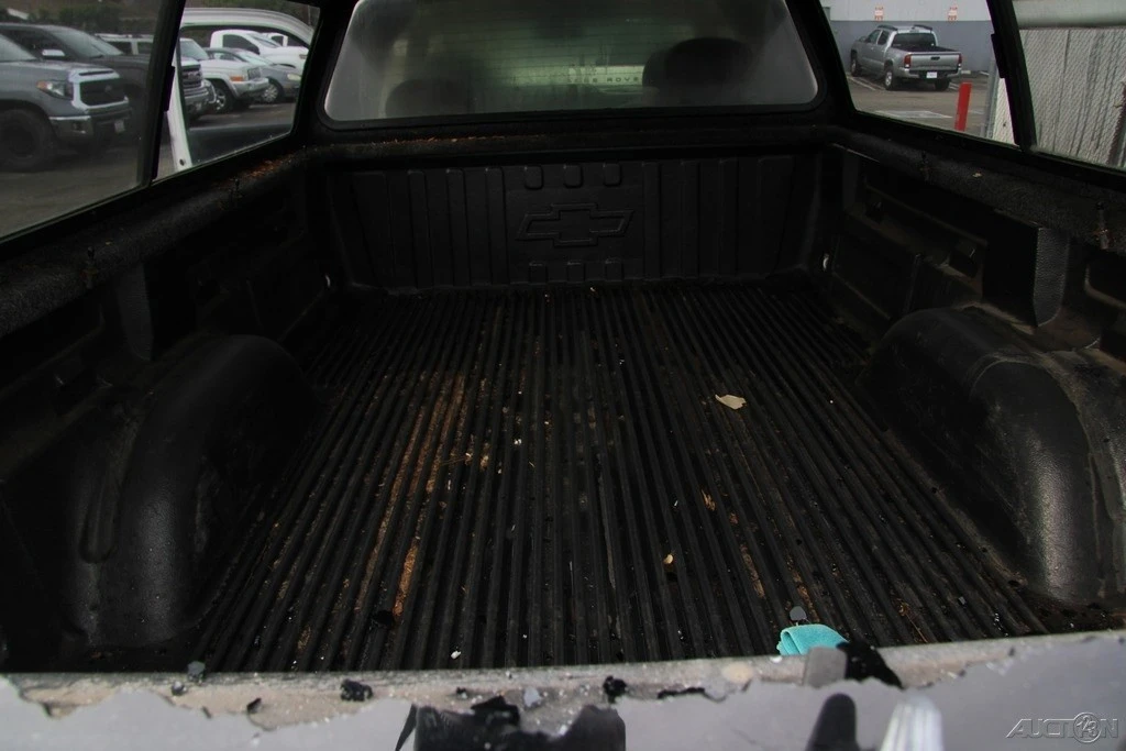 2000 Chevrolet Silverado 1st Gen - Image 18 of 21
