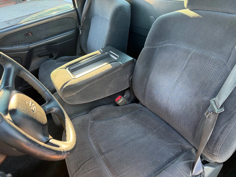 2000 Chevrolet Silverado 1st Gen - Image 8 of 9