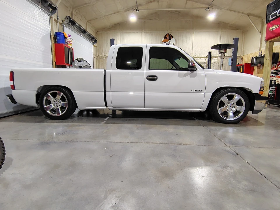 2000 Chevrolet Silverado 1st Gen - Image 2 of 21