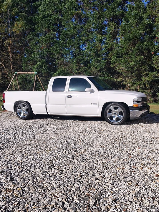 2000 Chevrolet Silverado 1st Gen - Image 4 of 21