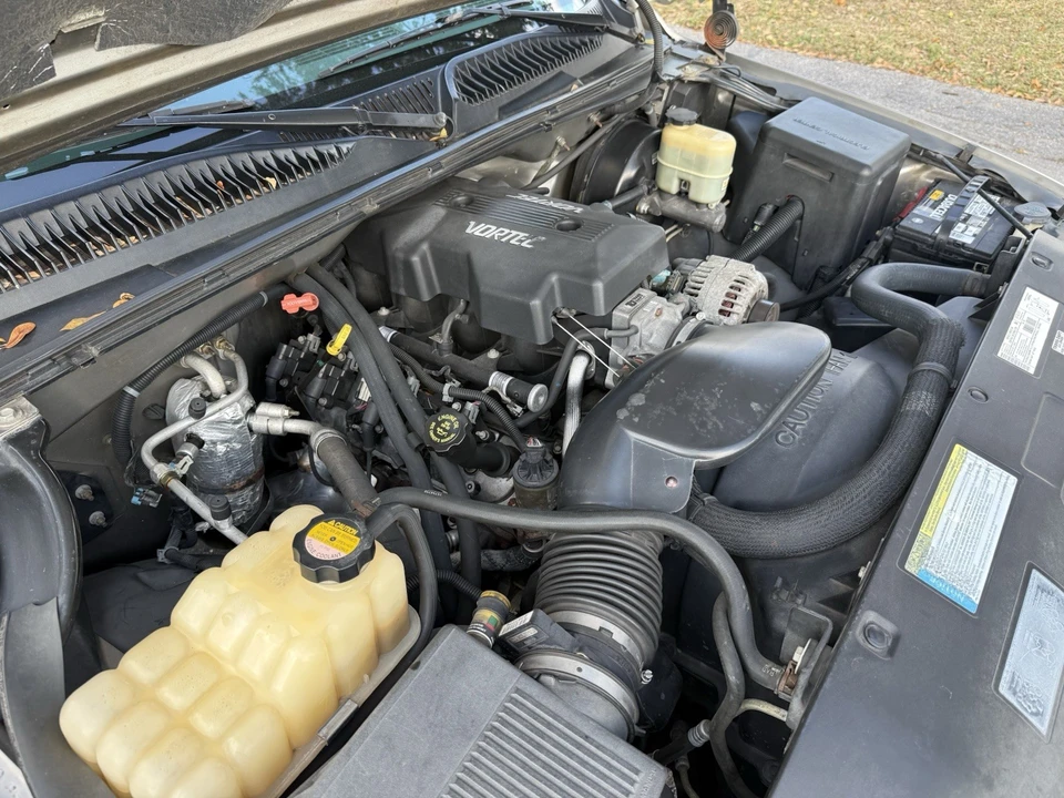 2000 Chevrolet Silverado 1st Gen - Image 8 of 18
