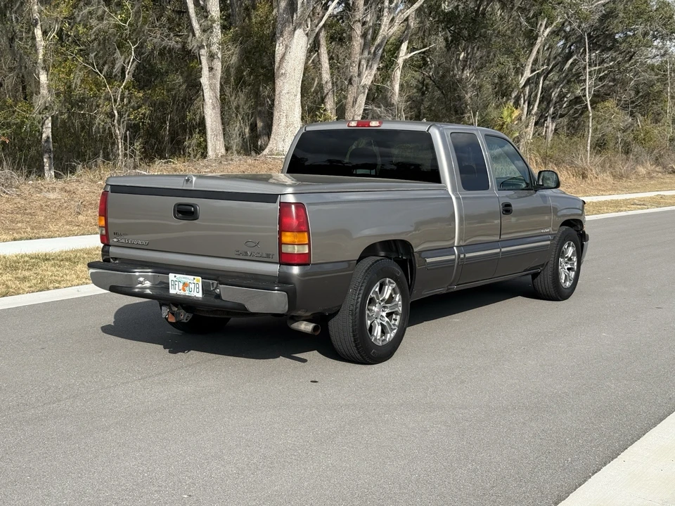 2000 Chevrolet Silverado 1st Gen - Image 4 of 18